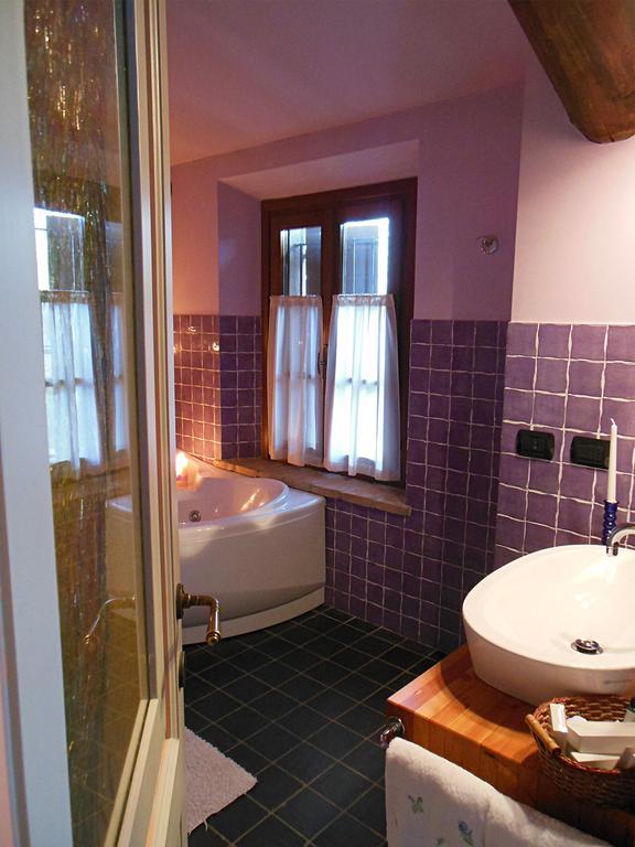 コロルノ Antica Grancia Benedettinaヴィラ 部屋 写真